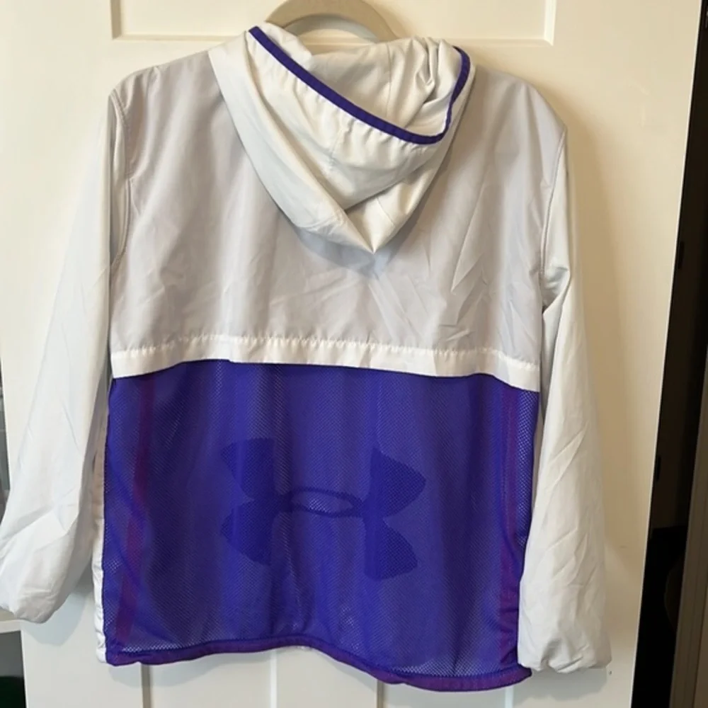 Under Armour YXL Light Zip-Up Jacket - Picture 2 of 3